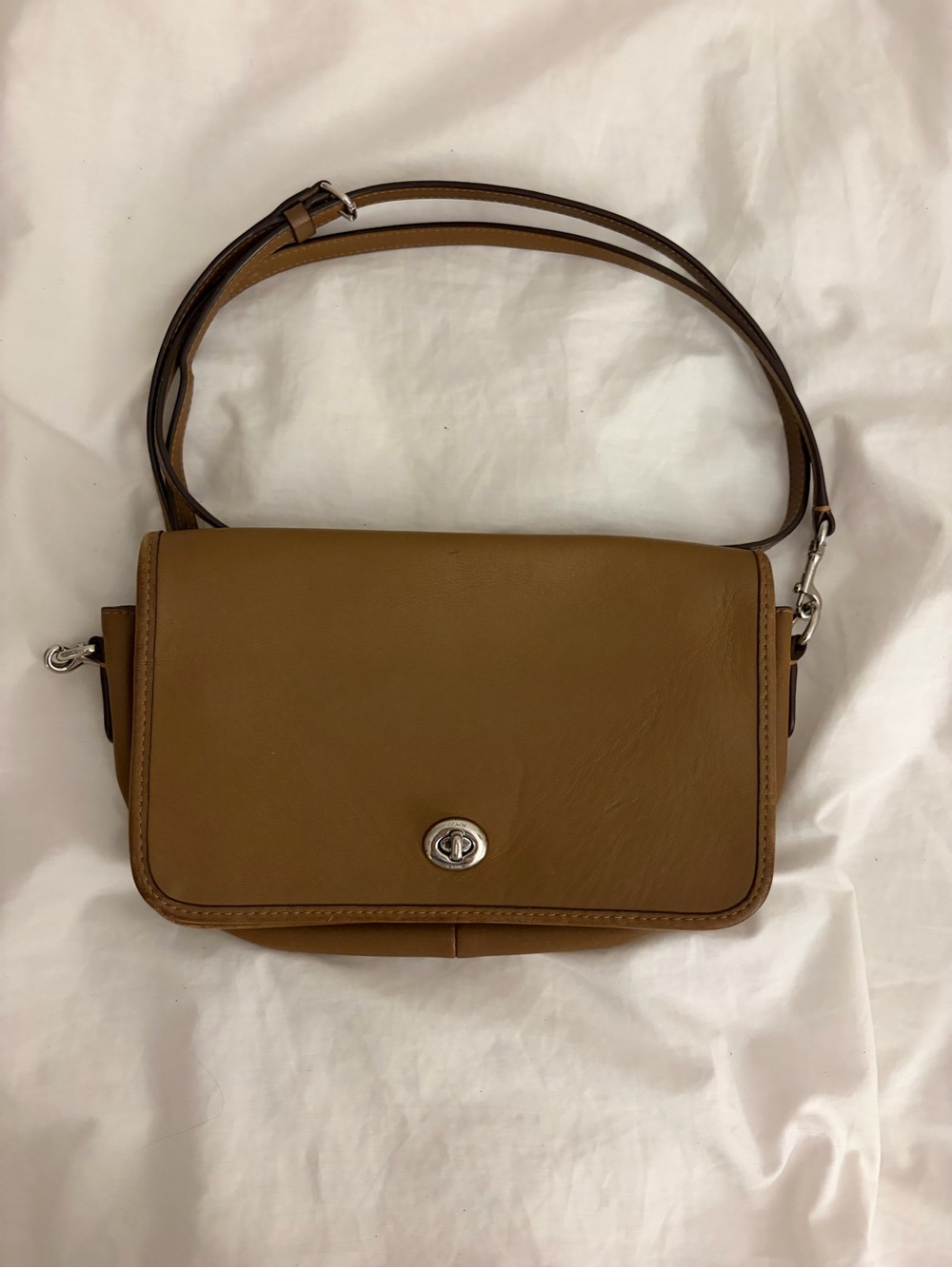 Coach Tan Leather Crossbody Bag Vintage